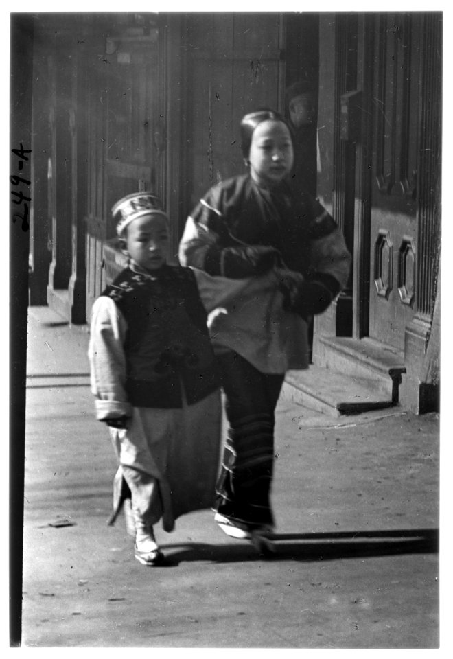 Washington Street, Chinatown, San Francisco LOC agc.7a09027