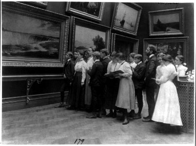 Washington, D.C. - High school students from 2nd Division studying paintings in art gallery LCCN2001703688