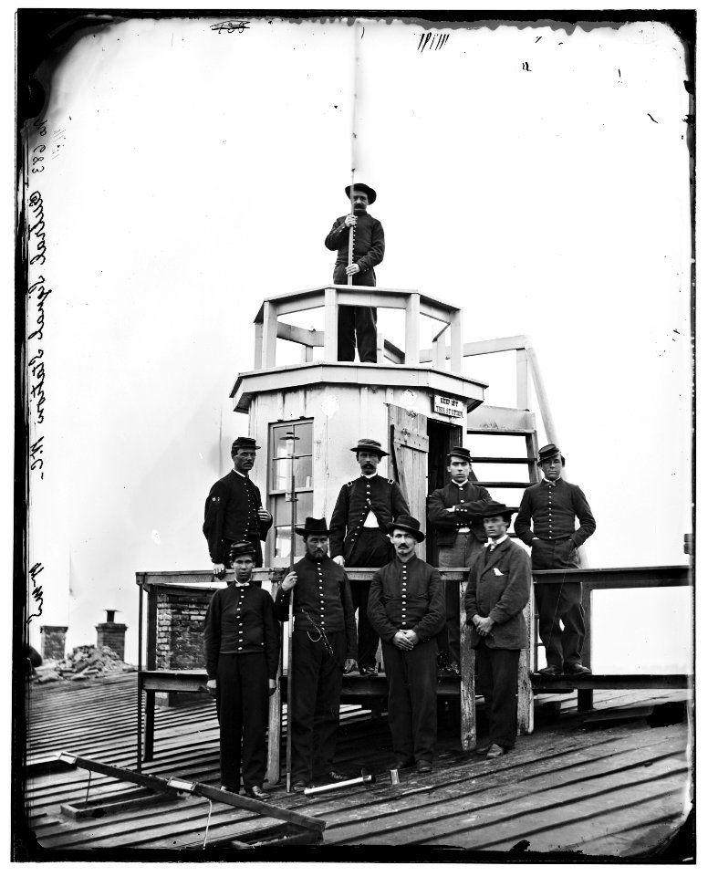 Washington, D.C. Central Signal Station, Winder Building, 17th and E Streets NW, and Signal Corps men LOC cwpb.04135