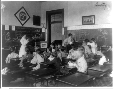 Washington, D.C. Public Schools - classroom scenes and school activities LCCN2001703644