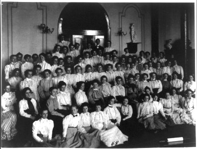 Washington, D.C. public schools - large group of Normal School students (girls) LCCN2001703681