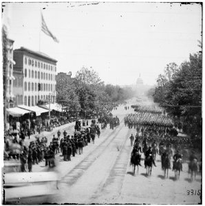 Washington, District of Columbia. The Grand Review of the Army. Infantry passing on Pennsylvania Avenue near the Treasury LOC cwpb.03611