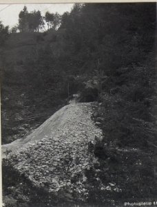 Wasserleitungsanlage Stizzonetal-Kote 433.(Außenansicht der Kaverne für das Reservoir.) (BildID 15645489)