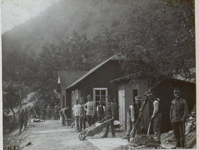 Wasserleitungsbaugruppe Grigno.Pumpstation Grigno. (BildID 15645141)