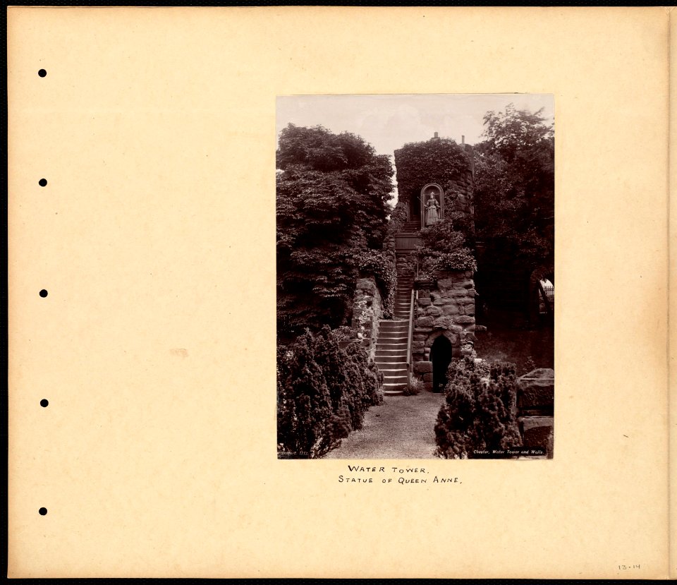 Water tower - Statue of Queen Anne