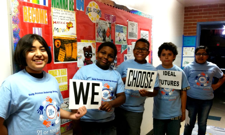 We choose ideal futures. (18173933406)