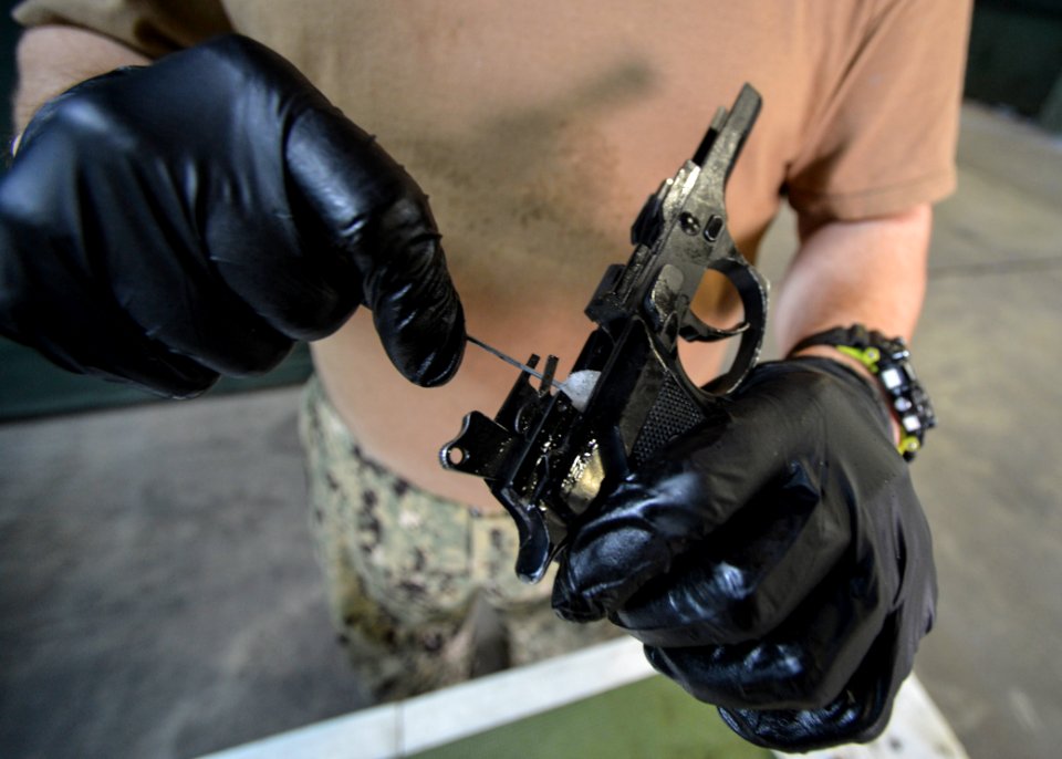 Weapons maintenance 130702-N-AZ907-041