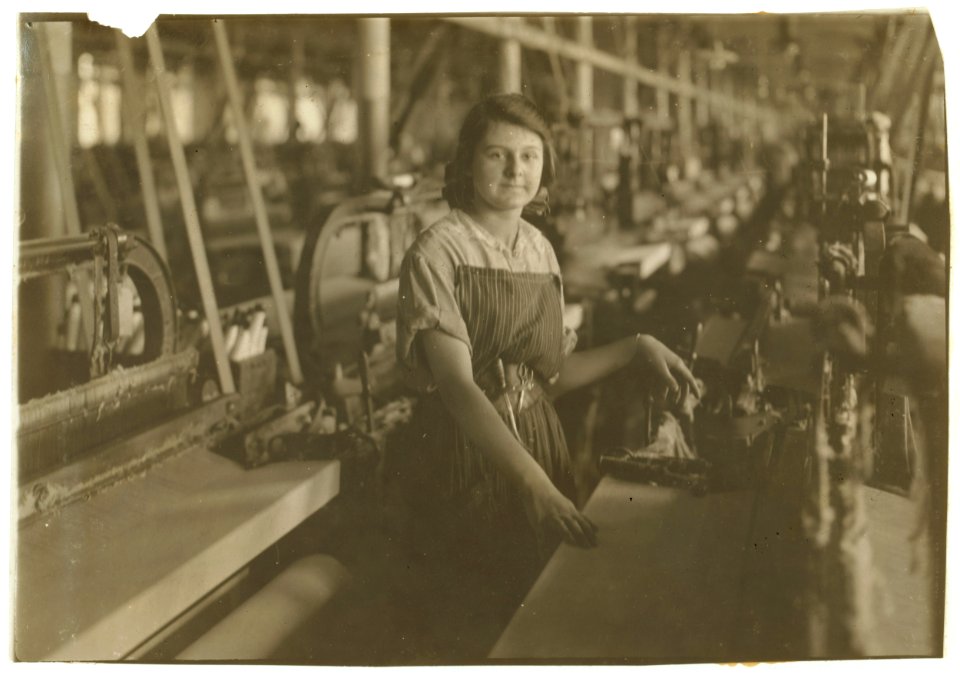 Weaver in American Linen Co. See 4159. LOC nclc.03036