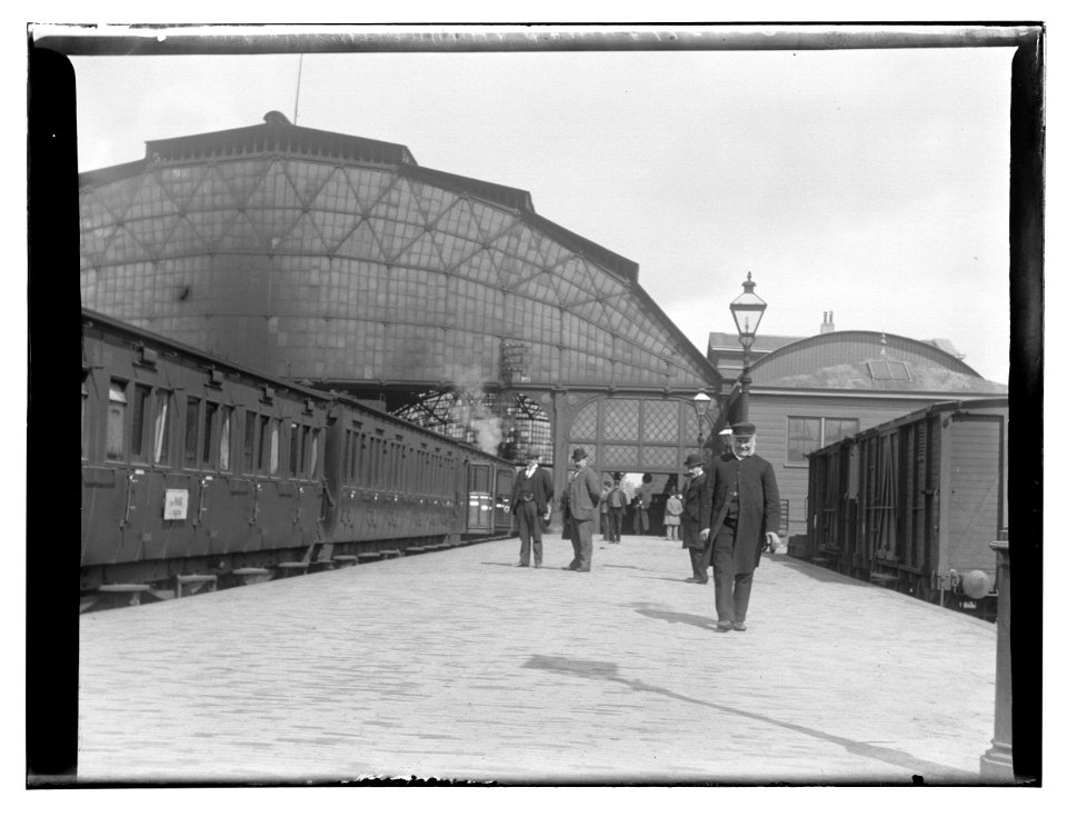 Weesperpoortstation (gesloopt eind 1939), foto 11 Jacob Olie (max res)