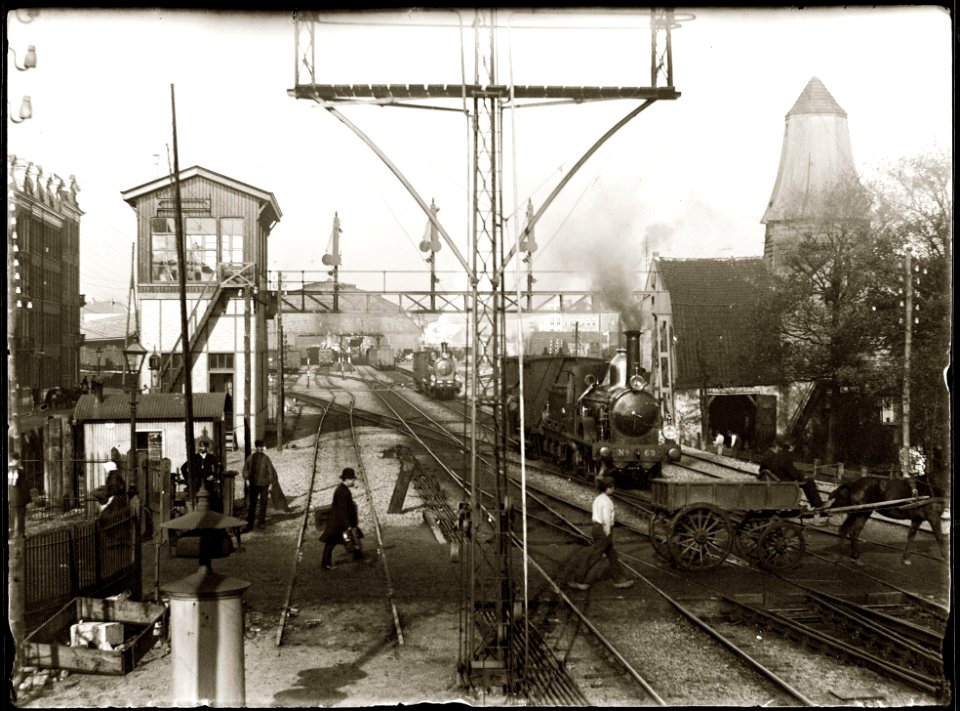 Weesperpoortstation eo Jacob Olie (max res)