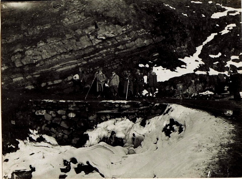 Weg von Incisa gegen Alpenrose, Baonskommando auf Col di Lana. (BildID 15582611)