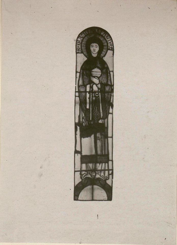 Weitenfeld im Gurktal, St.Magdalenen Tirolerkirchlein. Romanisches Glasfenster (ältestes Fenster der Monarchie.) (BildID 15510320)