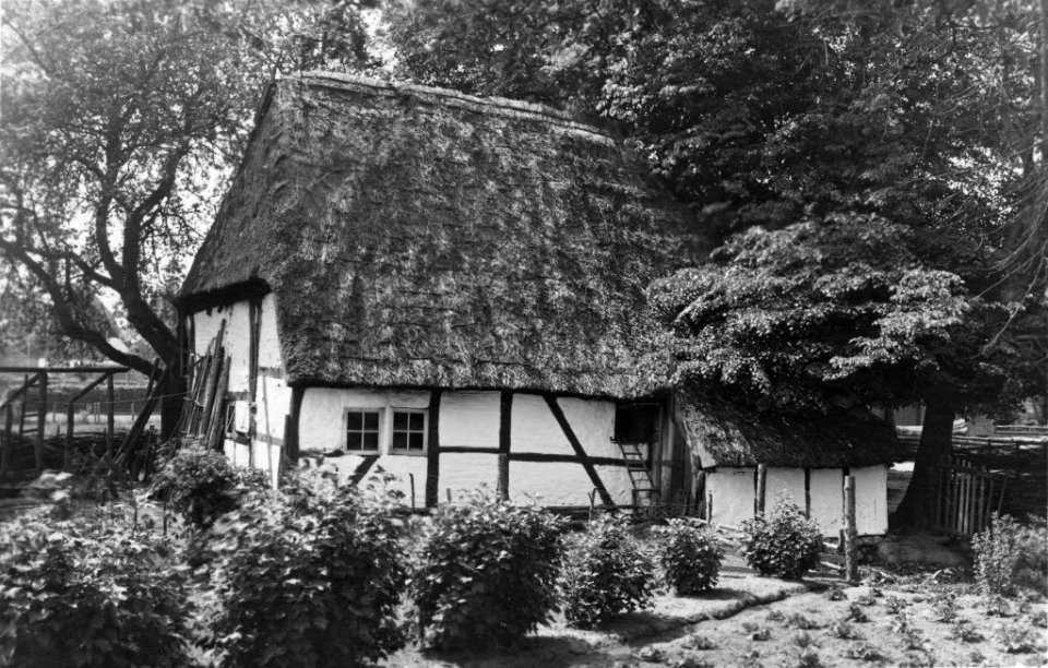 Weiße Kate in Stocksee (Kiel 70.245)
