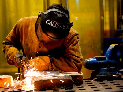 Welding competition 130805-N-YQ852-012