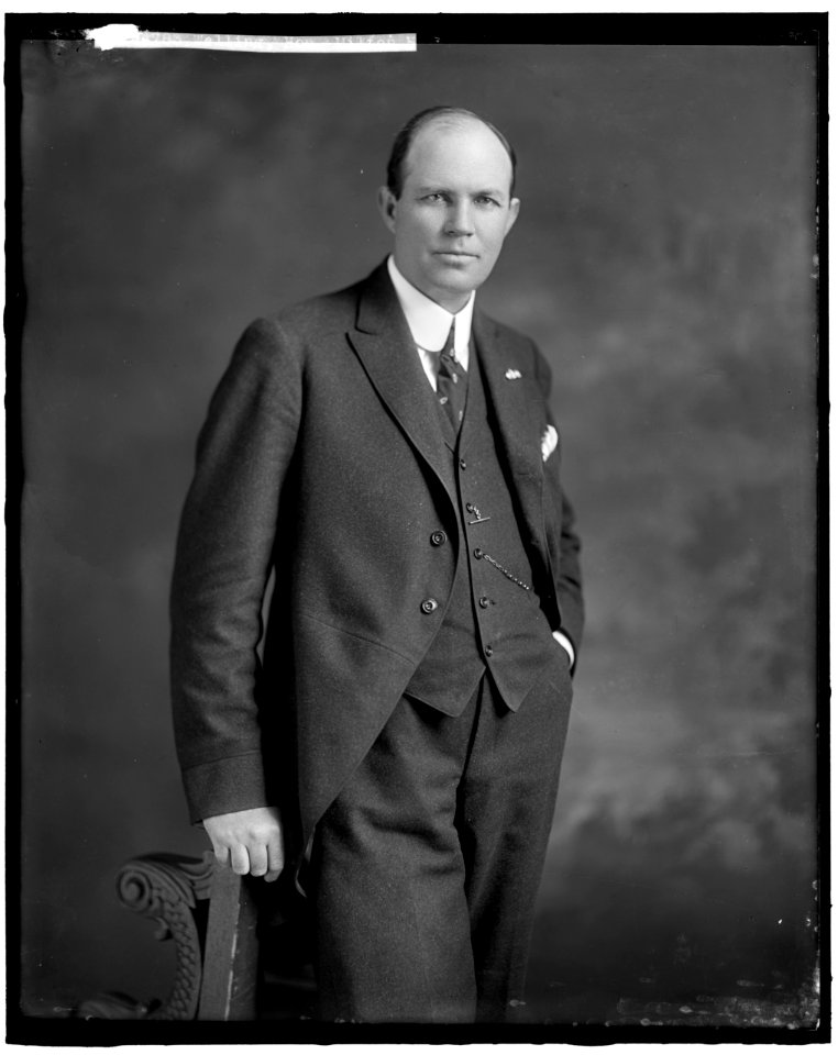 WELLING, MILTON H. HONORABLE LCCN2016859702