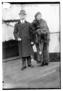 Wellington Koo & wife LCCN2014700373