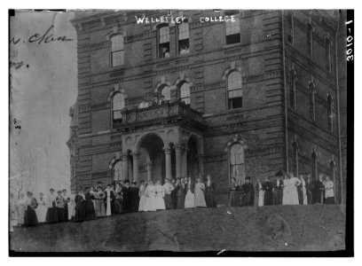 Wellesley College LCCN2014695629