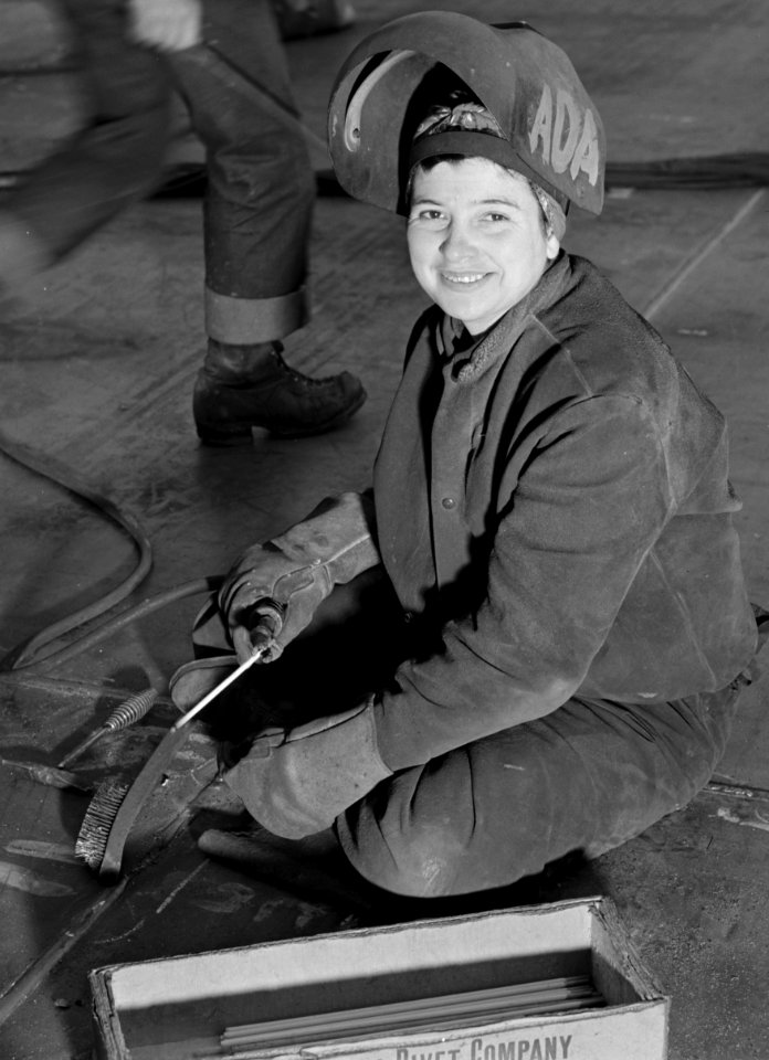 Wendy Welder Richmond Shipyards (cropped)