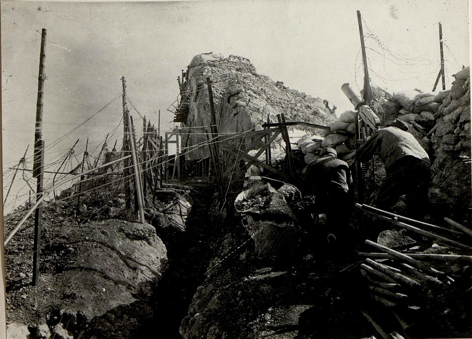 Werk Cima di Vezzena. Aufgenommen im Mai 1916. (BildID 15533832)