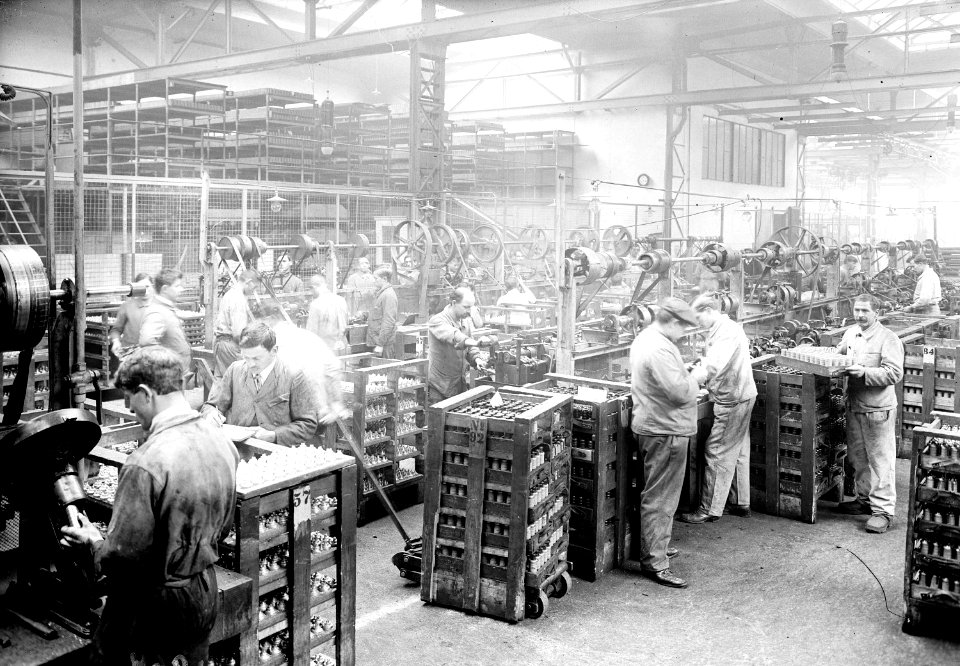 Werkhalle der Maschinenfabrik Sulzer in Winterthur - CH-BAR - 3240985