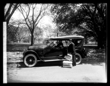 Wescott Car, Herald Booster run, 5-6-20 LCCN2016851929