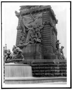 West Face, Soldiers' and Sailors' Monument, Indianapolis, Ind. (LC-D4-17332)
