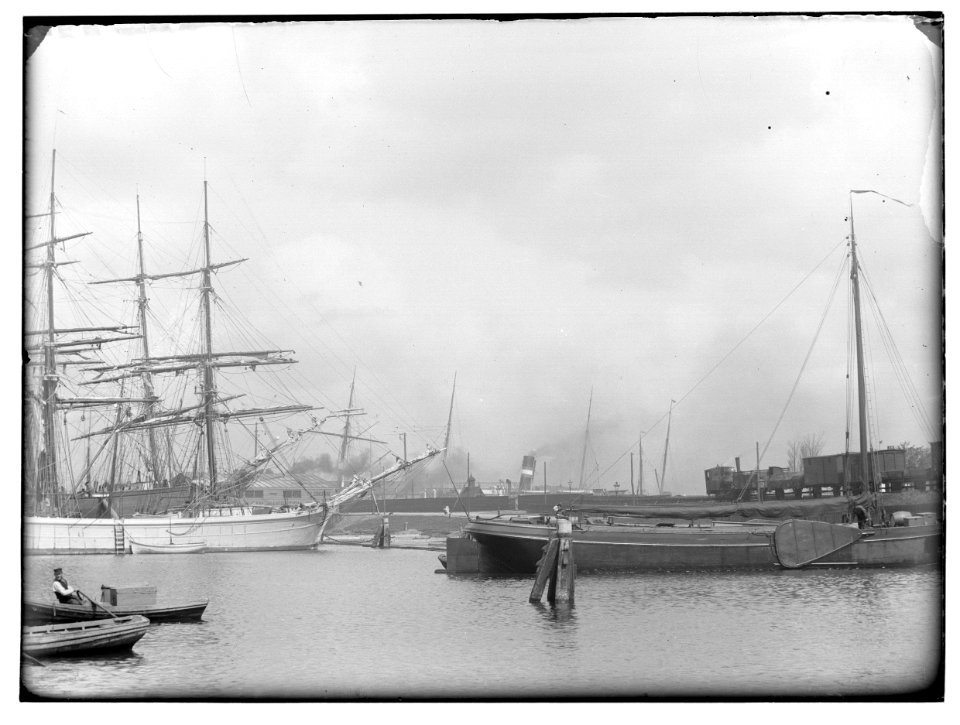 Westerdok, Gezien naar Westerdoksdijk, 1890 (max res)
