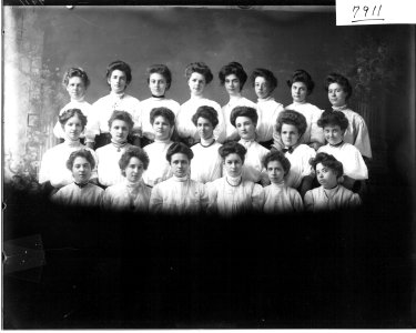 Western College Glee Club 1907 (3194638057) photo