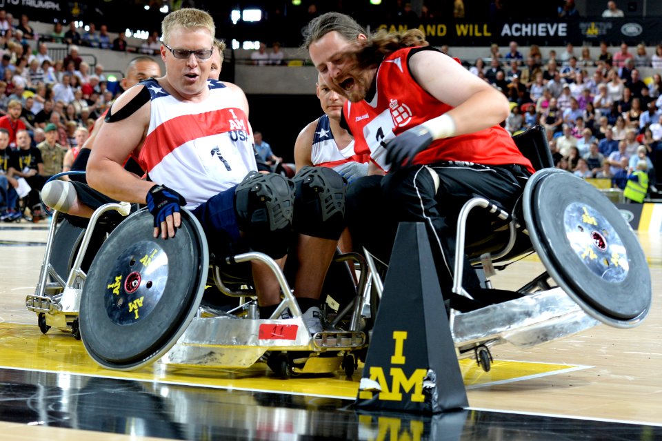Wheelchair rugby at Invictus Games 140912-N-PW494-641