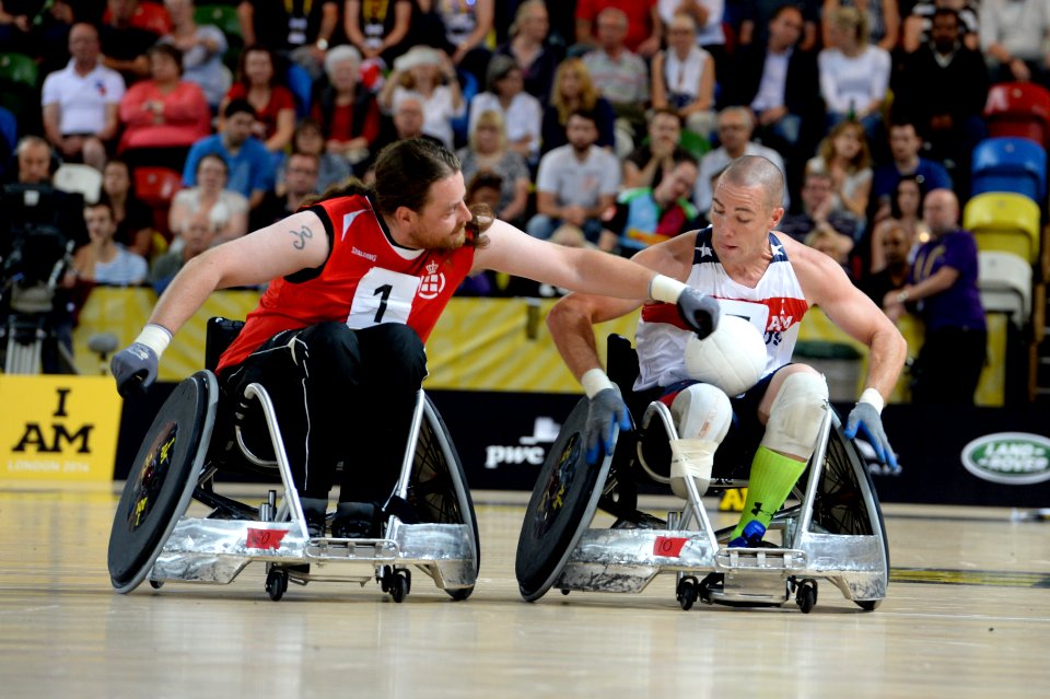 Wheelchair rugby at Invictus Games 140912-N-PW494-794