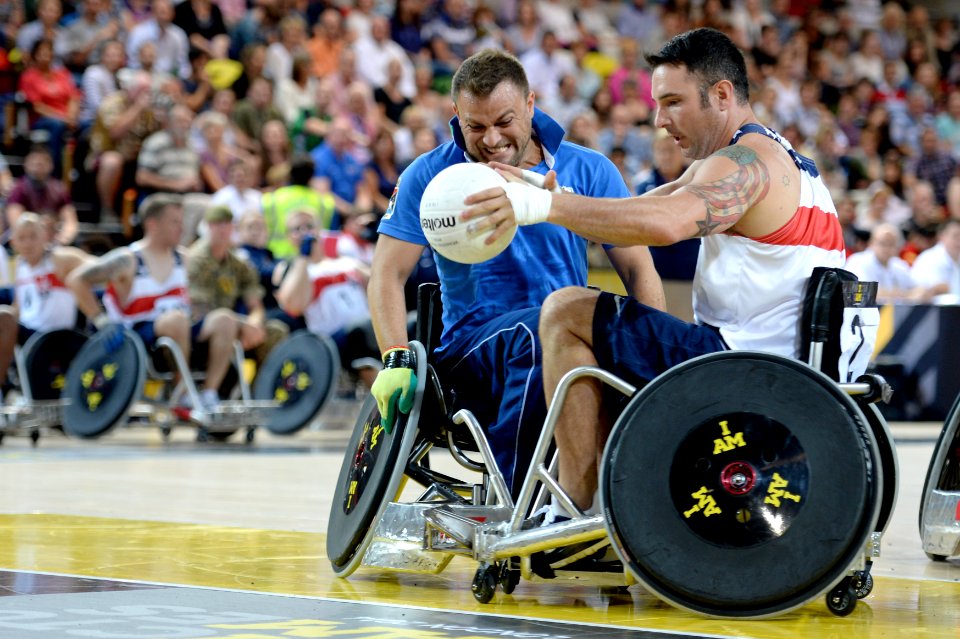 Wheelchair rugby at Invictus Games 140912-N-PW494-489