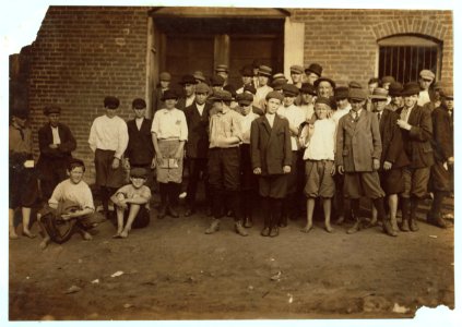 When the whistle blows. Closing hour at the Danville (Va.) Cigarette Factory. LOC nclc.04755