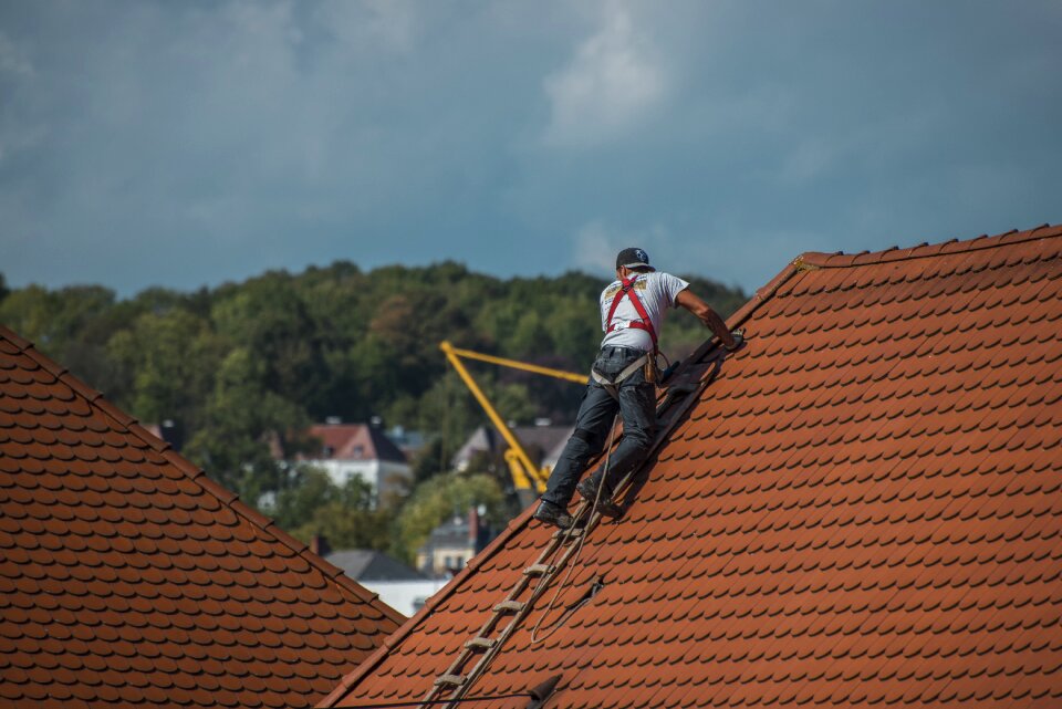 Craft housetop repair