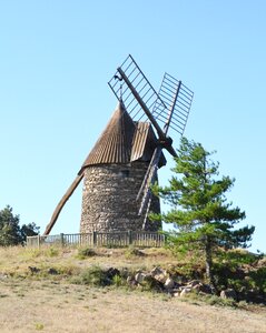France tourist old