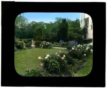 White House, 1600 Pennsylvania Avenue, Washington, D.C. Southeast garden LCCN2007685047