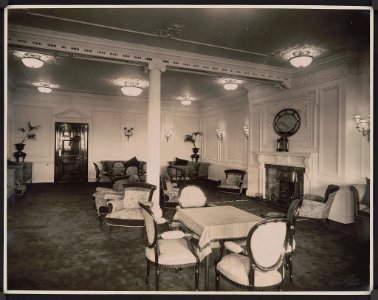 White Star Steamship Olympic reading room LCCN2002721299