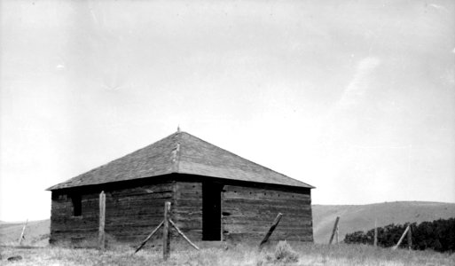WhiteSwan FortSimcoe Blockhouse