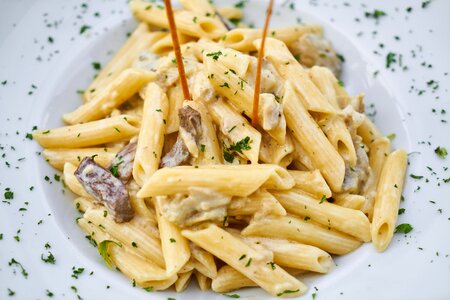 Food penne meat