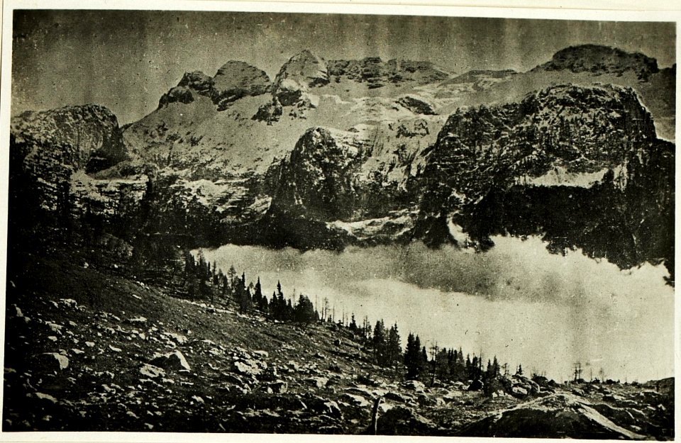 Wie Nr, 3242. Monte Canin gesehen vom Gregnedulhang. (BildID 15500260)