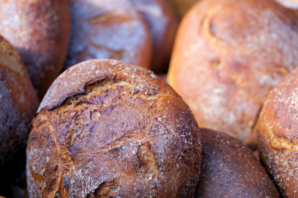 Crust baked goods crispy