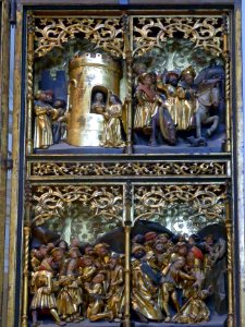 Wikimania 2014 - Victoria and Albert Museum - Altarpiece - Saint Margaret - Right221101