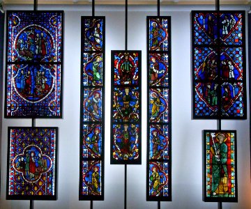 Wikimania 2014 - Victoria and Albert Museum - Stained Glass -Ensemble221011