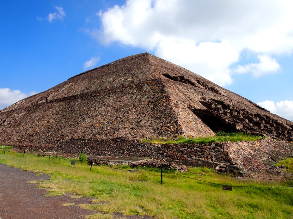 Wikimania temple of the sun 7209515