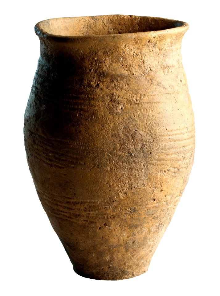 Wikkeldraadbeker in handgevormd aardewerk, 2000 tot 1750 VC, vindplaats- Neerharen-Rekem, Het Kamp (Hangveld), 1985, kuil binnen kringgreppel, collectie Gallo-Romeins Museum Tongeren, 85.RE.10