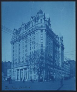 Willard Hotel - exterior view LCCN2006677537