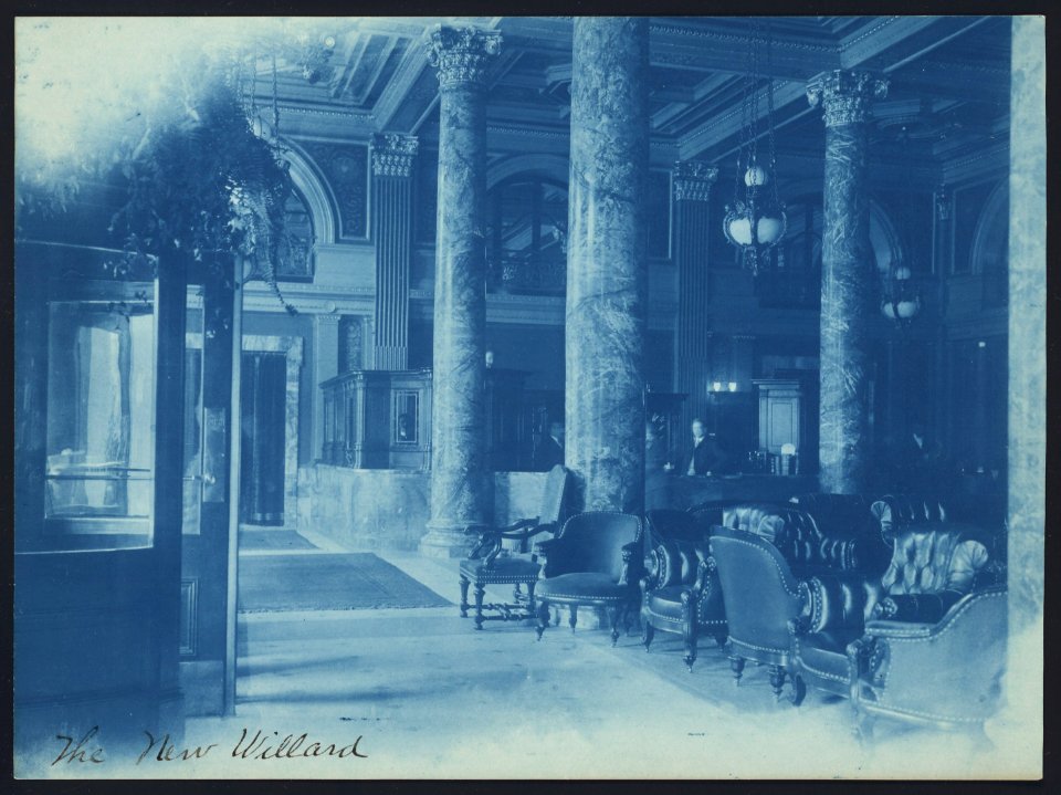 Willard Hotel lobby LCCN2006677534
