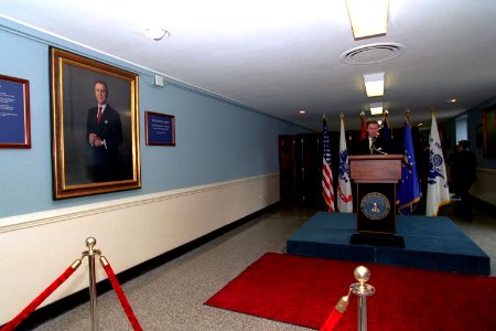 William Cohen speaks during a ceremony to unveil his official portrait