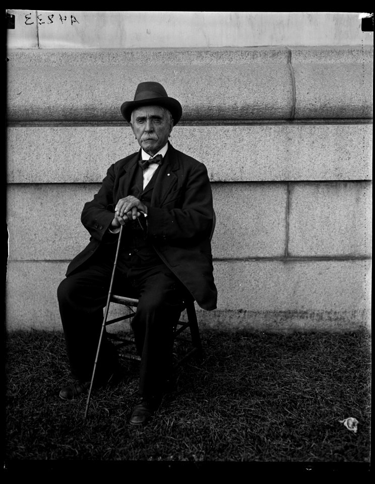 William Harman is the only veteran of the Mexican War at the US Soldiers' Home. He is 91 and was born in Ireland. Sept. 21, 1922 LCCN2016891688