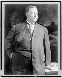 William Howard Taft, half-length portrait, standing, facing right LCCN97517277