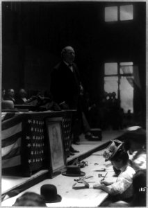 William J. Bryan, 1860-1925, full length portrait, speaking LCCN2016651347